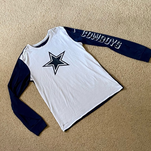 Dallas Cowboys Long Sleeve - Picture 3 of 8
